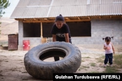 https://www.rferl.org/a/kyrgyzstan-sport-women-wrestling-jalal-abad/32561147.html
on August 18, 2023