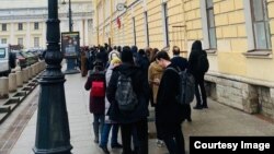 "Полдень против Путина" в Петербурге