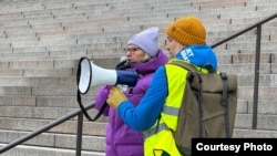 Митинг против закрытия погранпереходов в Хельсинки