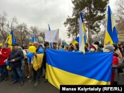 Митинг против войны в Украине. Алматы, 6 марта 2022 года