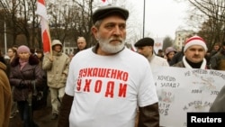 Акция протеста белорусской оппозиции. Минск, 3 ноября 2013 года.