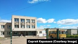 Школа, в которой учился Глеб Тихомиров