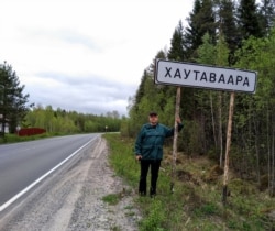 Тапио Риихимяки по пути в родную деревню своей матери