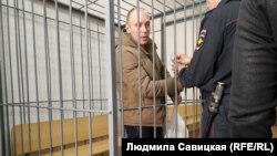 Артем Милушкин в зале суда 