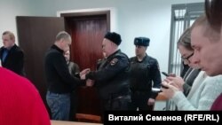 Алексей Кайдалов во время ареста в Петрозаводске
