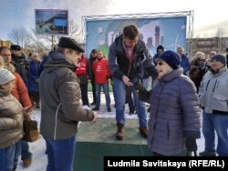 Анна Ершова на митинге против строительства химзавода в Пскове