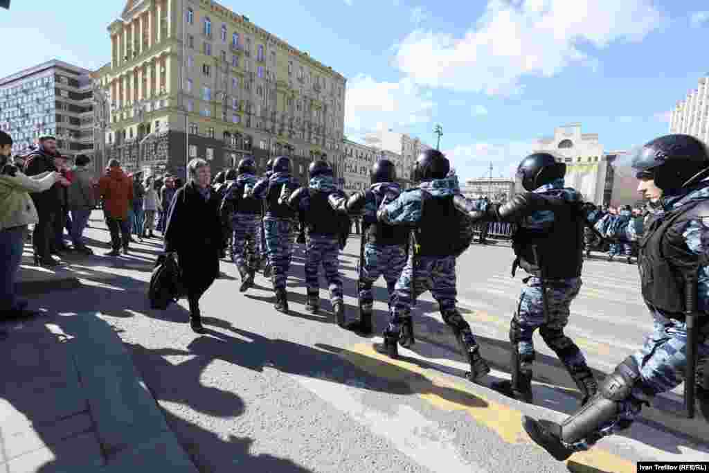 В мэрии Москвы действия полицейских назвали &quot;безукоризненными&quot;.