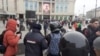 В Петербурге задерживают активистов на пикетах против поправок в Конституцию