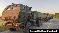 Реактивные системы залпового огня HIMARS